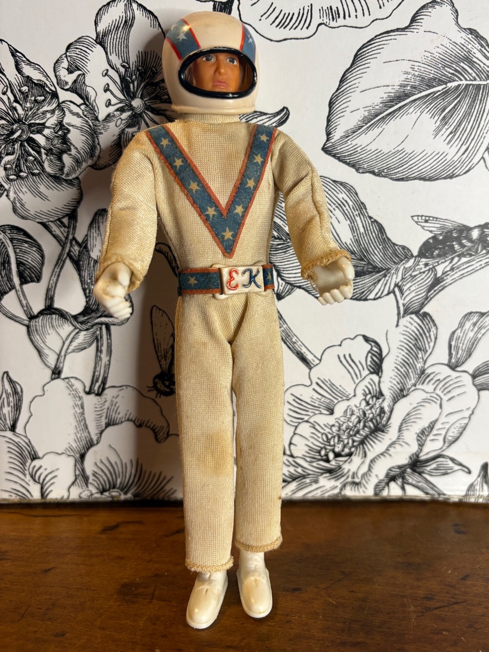 70s Ideal Evel Knievel 7” Action Figure White Jumpsuit Headgear & EK Belt